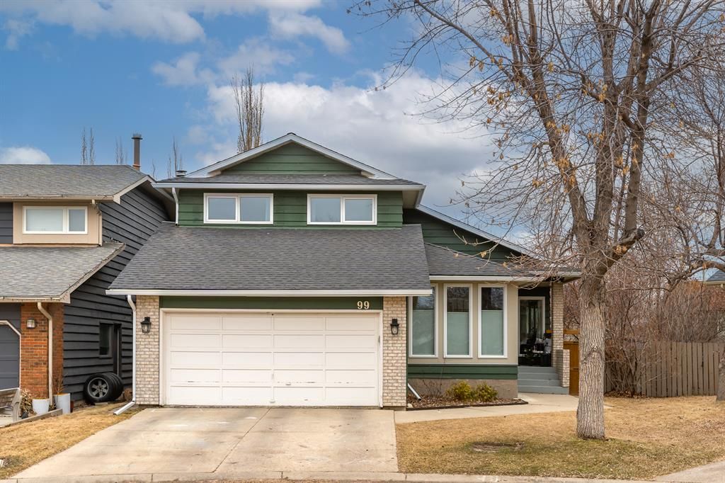Main Photo: 99 Bernard Court NW in Calgary: Beddington Heights Detached for sale : MLS®# A2038853