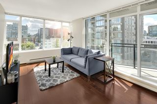 Photo 4: 801 1650 W 7TH Avenue in Vancouver: Fairview VW Condo for sale in "The Virtu" (Vancouver West)  : MLS®# R2278032