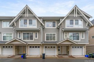 Photo 1: 34 6450 199 Street in Langley: Willoughby Heights Townhouse for sale in "Logan's Landing" : MLS®# R2714063
