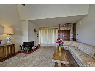 Photo 9: DEL CERRO House for sale : 3 bedrooms : 6301 N Glenmont Street in San Diego