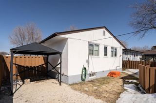 Photo 22: East Kildonan Bungalow in Winnipeg: 3B House for sale (East Kildonan) 