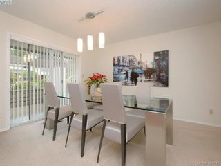 Photo 4: 4352 Parkwood Terr in VICTORIA: SE Broadmead Half Duplex for sale (Saanich East)  : MLS®# 780519