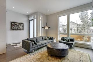 Photo 5: 2128 27 Avenue SW in Calgary: Richmond House for sale