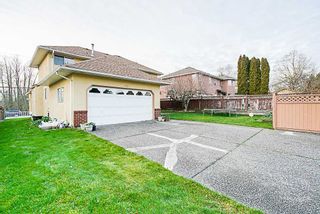 Photo 17: 8630 140 Street in Surrey: Bear Creek Green Timbers House for sale : MLS®# R2328898