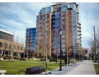 Main Photo: 603 1575 W 10TH Avenue in Vancouver: Fairview VW Condo for sale in "THE TRITON" (Vancouver West)  : MLS®# R2635075