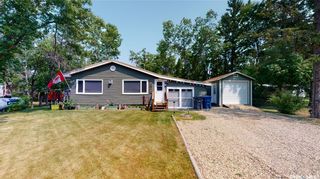 Photo 2: 26 Birch Crescent in Moose Mountain Provincial Park: Residential for sale : MLS®# SK896184