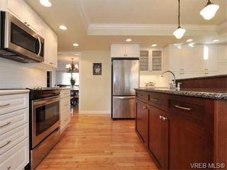Photo 8: 750 Larendo Ave in VICTORIA: SE Cordova Bay House for sale (Saanich East)  : MLS®# 744879