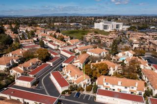 Photo 1: SAN DIEGO Townhouse for sale : 3 bedrooms : 730 Breeze Hill Rd #278 in Vista