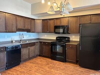 Photo 5: 408 W 1300 Stockton Street North in Regina: Lakeridge RG Residential for sale : MLS®# SK920219
