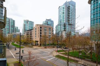 Photo 22: 301 1478 W HASTINGS Street in Vancouver: Coal Harbour Condo for sale in "Dockside" (Vancouver West)  : MLS®# R2770748