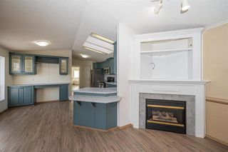 Photo 5: 10 Shay Crescent in Winnipeg: South Glen Residential for sale (2F)  : MLS®# 202304519
