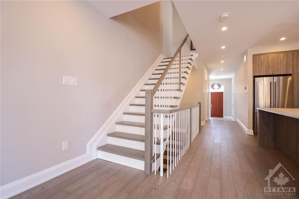 Photo 7: Photos: 169 Cowley Avenue in Ottawa: Residential for sale : MLS®# 1290092