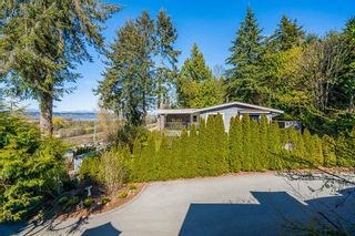 Photo 33: 2830 BAYVIEW Street in Surrey: Crescent Bch Ocean Pk. House for sale in "Crescent Beach" (South Surrey White Rock)  : MLS®# R2810512