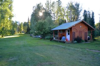 Photo 4: 2005 22ND Avenue in Smithers: Smithers - Rural House for sale (Smithers And Area)  : MLS®# R2713918