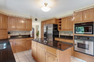Photo 10: 1019 Donwood Dr in Saanich: SE Broadmead House for sale (Saanich East)  : MLS®# 908508