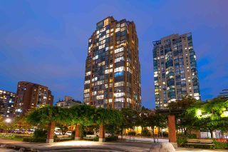 Photo 29: 1905 1188 RICHARDS Street in Vancouver: Yaletown Condo for sale in "PARK PLAZA" (Vancouver West)  : MLS®# R2508576