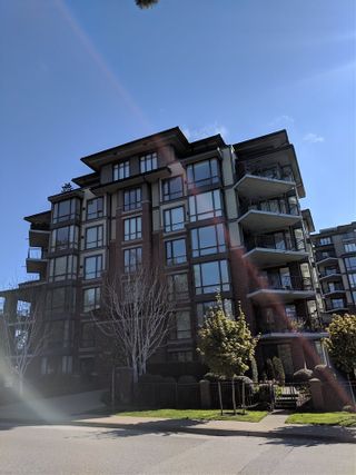 Photo 1: 601 1580 MARTIN Street: White Rock Condo for sale in "Sussex House" (South Surrey White Rock)  : MLS®# R2361568