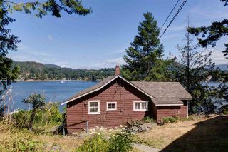 Photo 6: 13038 HASSAN Road in Madeira Park: Pender Harbour Egmont House for sale (Sunshine Coast)  : MLS®# R2187196