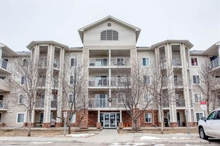 Photo 1: 309 17 Country Village Bay NE in Calgary: Country Hills Village Apartment for sale : MLS®# A1065793
