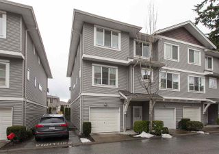 Photo 1: 84 15155 62A Avenue in Surrey: Sullivan Station Townhouse for sale in "OAKLANDS" : MLS®# R2246499