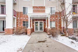 Photo 2: 310 9 Country Village Bay NE in Calgary: Country Hills Village Apartment for sale : MLS®# A1246167