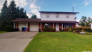 Photo 1: 103 Thatcher Avenue in Wawota: Residential for sale : MLS®# SK903676