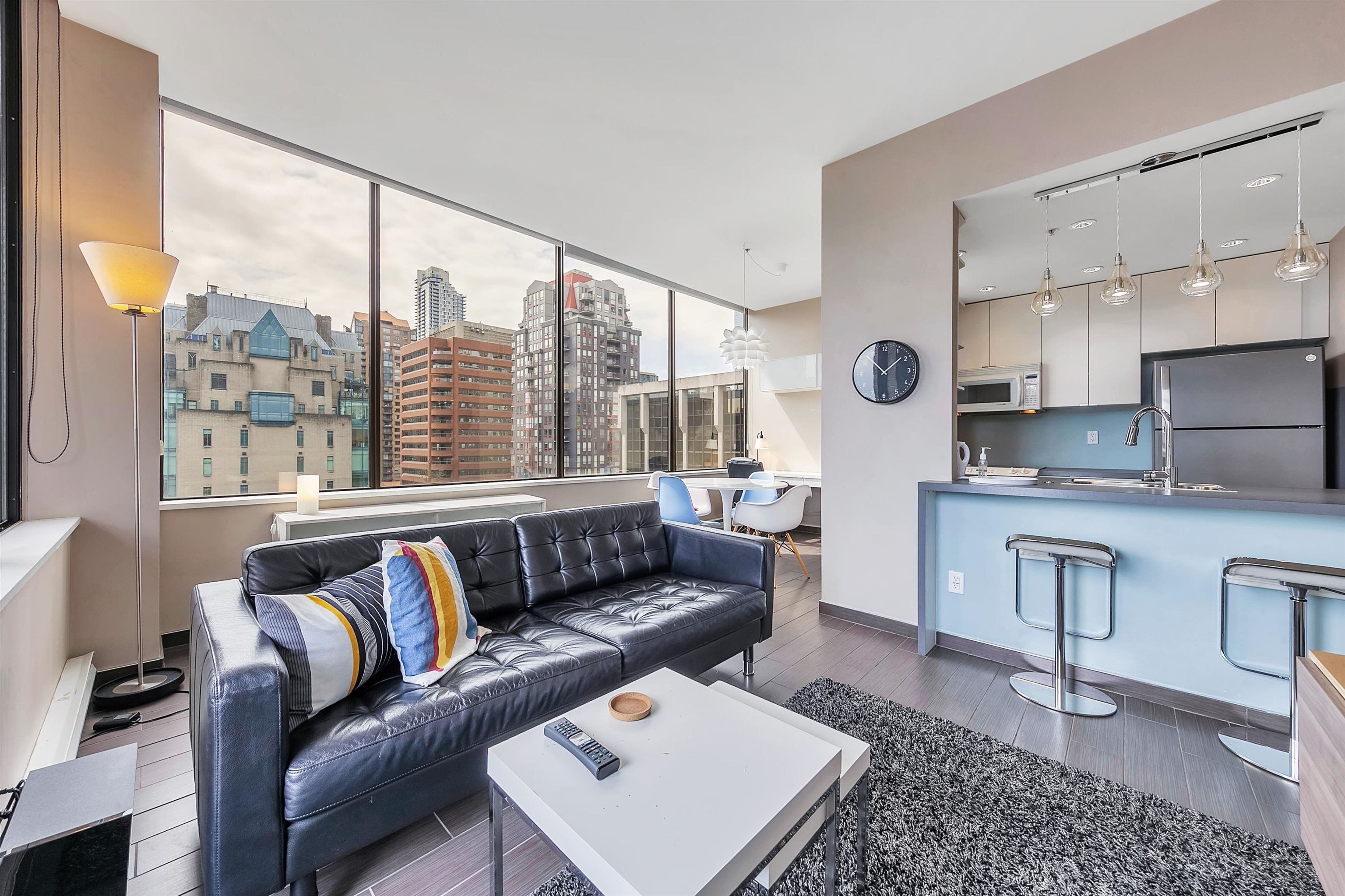 Main Photo: 708 1010 HOWE Street in Vancouver: Downtown VW Condo for sale in "FORTUNE HOUSE" (Vancouver West)  : MLS®# R2681568