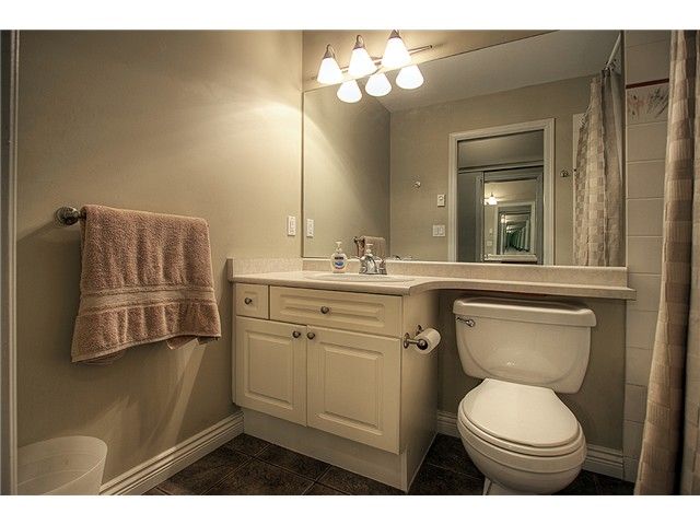 Main Photo: 109 2109 ROWLAND Street in Port Coquitlam: Central Pt Coquitlam Condo for sale : MLS®# V970962
