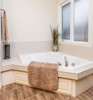 Photo 11: 256 EVERGREEN Plaza SW in Calgary: Evergreen House for sale : MLS®# C4144042