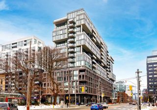 Photo 1: 316 111 Bathurst Street in Toronto: Waterfront Communities C1 Condo for sale (Toronto C01)  : MLS®# C5883694