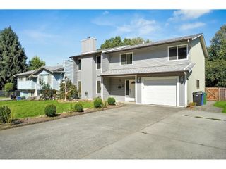 Photo 3: 33379 WREN CRESCENT in Abbotsford: House for sale : MLS®# R2808399