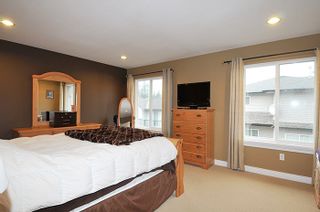 Photo 10: 11735 GILLAND Loop in Maple Ridge: Cottonwood MR House for sale in "RICHMOND HILL" : MLS®# R2027944