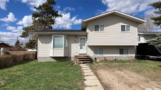 Photo 1: 205 Carson Street in Dundurn: Residential for sale : MLS®# SK920794