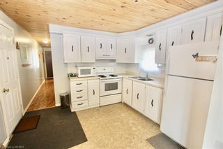 Photo 11: 34 Ash Loop in Lindsay: Lindsay (Town) Modular Home for sale (Kawartha Lakes)  : MLS®# 40371906