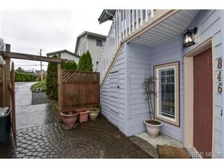 Photo 10: 846 Finlayson St in VICTORIA: Vi Mayfair Half Duplex for sale (Victoria)  : MLS®# 725172