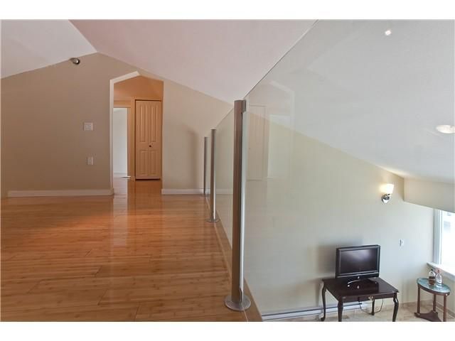 Photo 5: Photos:  in West Vancouver: Panorama Village Condo for sale in "PANORAMA VILLAGE" : MLS®# V956787