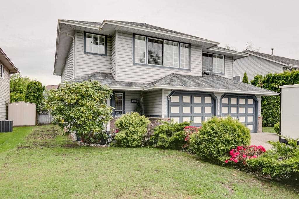 Main Photo: 19359 CUSICK CRESCENT in Pitt Meadows: Mid Meadows House for sale : MLS®# R2165058