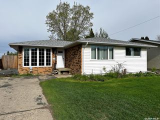 Main Photo: 1921 98th Street in North Battleford: McIntosh Park Residential for sale : MLS®# SK969669