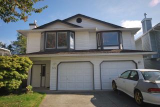Photo 1: 634 PENDER Place in Port Coquitlam: Riverwood House for sale : MLS®# R2414597
