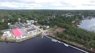 Photo 7: 190 Water Street in Shelburne: 407-Shelburne County Commercial  (South Shore)  : MLS®# 202319832