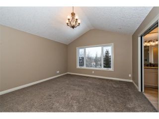 Photo 24: 22 ROCK LAKE View NW in Calgary: Rocky Ridge House for sale : MLS®# C4090662