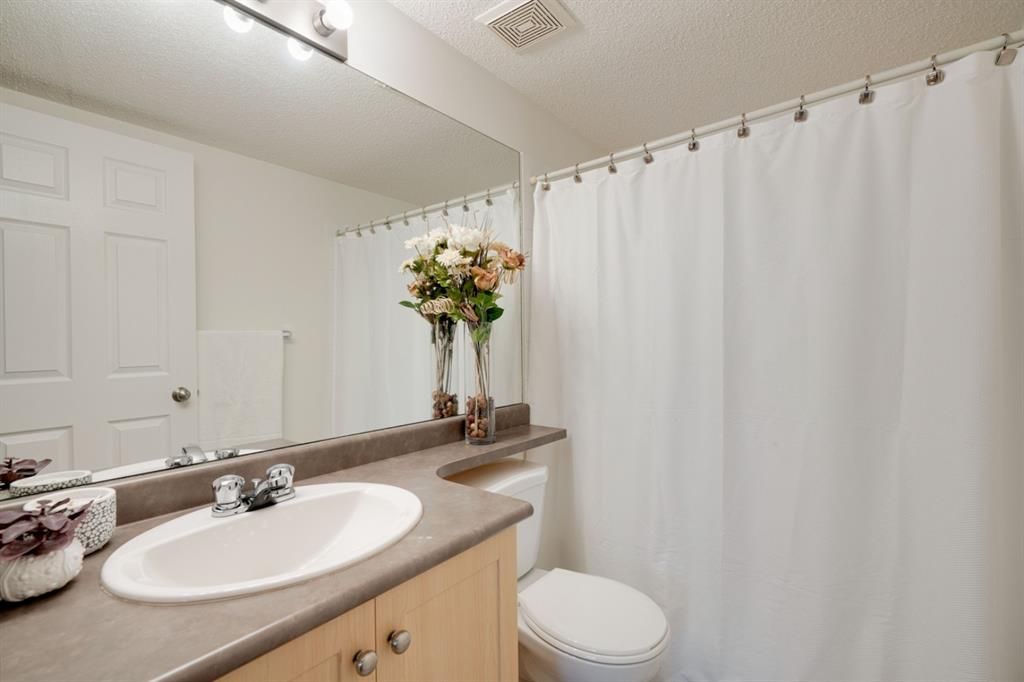 Photo 15: Photos: 4207 10 Prestwick Bay SE in Calgary: McKenzie Towne Apartment for sale : MLS®# A1168722