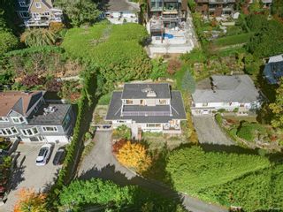 Photo 33: 875 ESQUIMALT Avenue in West Vancouver: Sentinel Hill House for sale : MLS®# R2822577