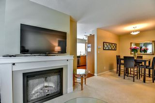 Photo 4: 105 3097 LINCOLN Avenue in Coquitlam: New Horizons Condo for sale in "LARKIN HOUSE" : MLS®# R2093132
