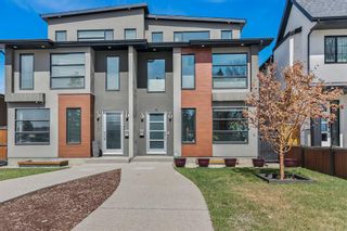 Main Photo: 412 18 Avenue NE in Calgary: Winston Heights/Mountview Semi Detached (Half Duplex) for sale : MLS®# A2042549