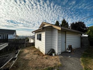 Photo 5: 3635 FRANKLIN Street in Vancouver: Hastings Sunrise House for sale (Vancouver East)  : MLS®# R2858116