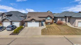 Photo 3: 304 Nicklaus Drive in Warman: Residential for sale : MLS®# SK966799