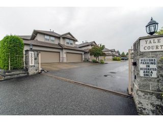 Photo 1: 8 2525 YALE Court in Abbotsford: Abbotsford East Townhouse for sale in "Yale Court" : MLS®# R2105859