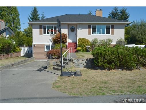 FEATURED LISTING: 850 Ferrie Rd VICTORIA