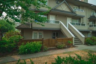 Photo 2: 104 3938 ALBERT STREET in Burnaby: Vancouver Heights Townhouse for sale (Burnaby North)  : MLS®# R2300525